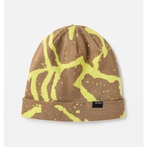 NWOT Arc’teryx Lightweight Grotto Toque Light Brown & Lime Green